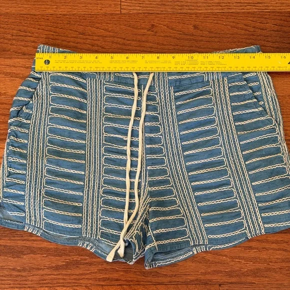 Ellison Women’s Elastic Waist Shorts L - Picture 5 of 7